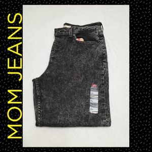 MOM JEANS HIGH RISE TAPERED LED